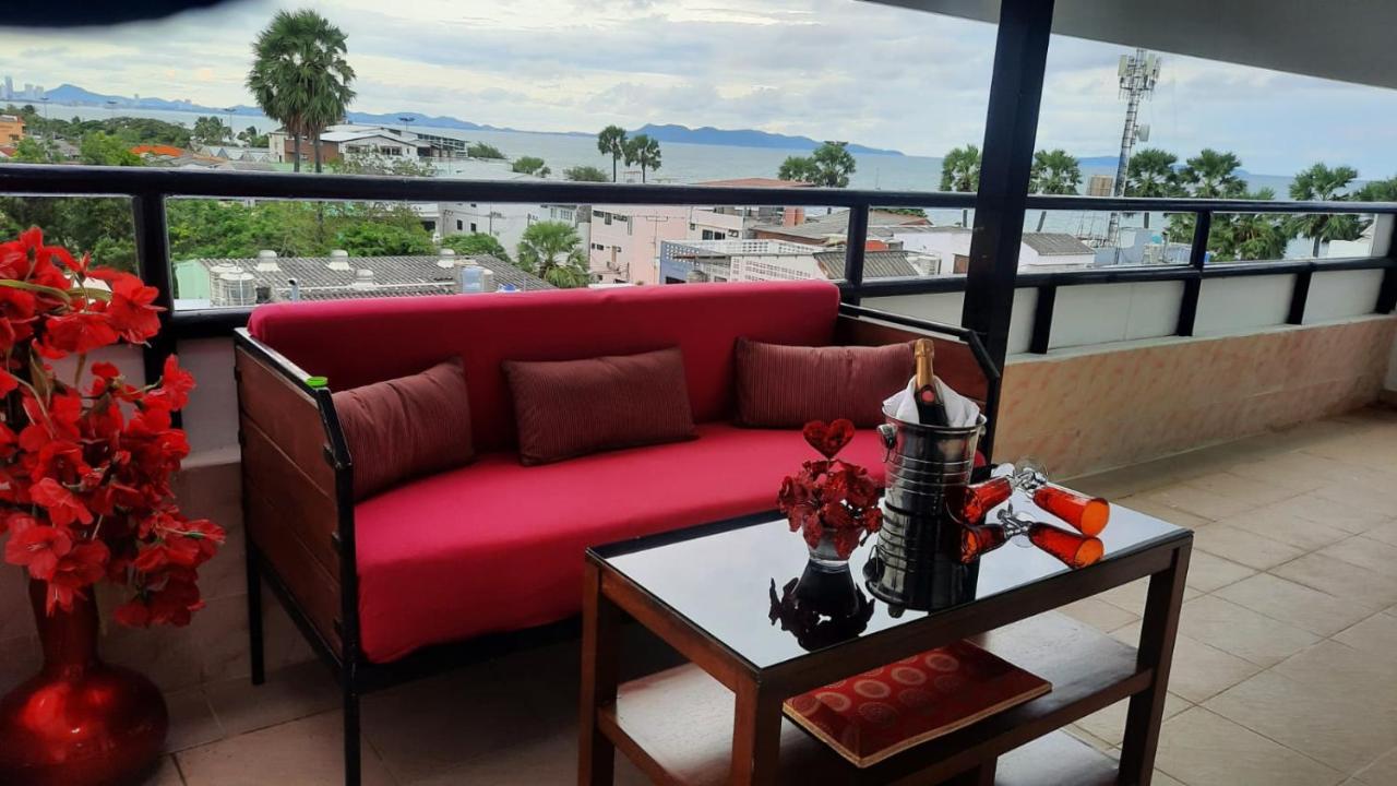 Happy Beach Jomtien Guesthouse Экстерьер фото