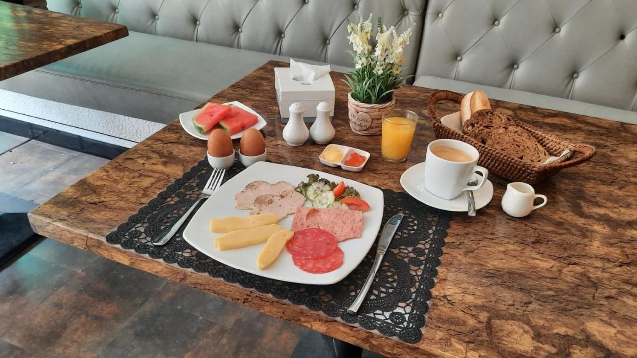 Happy Beach Jomtien Guesthouse Экстерьер фото