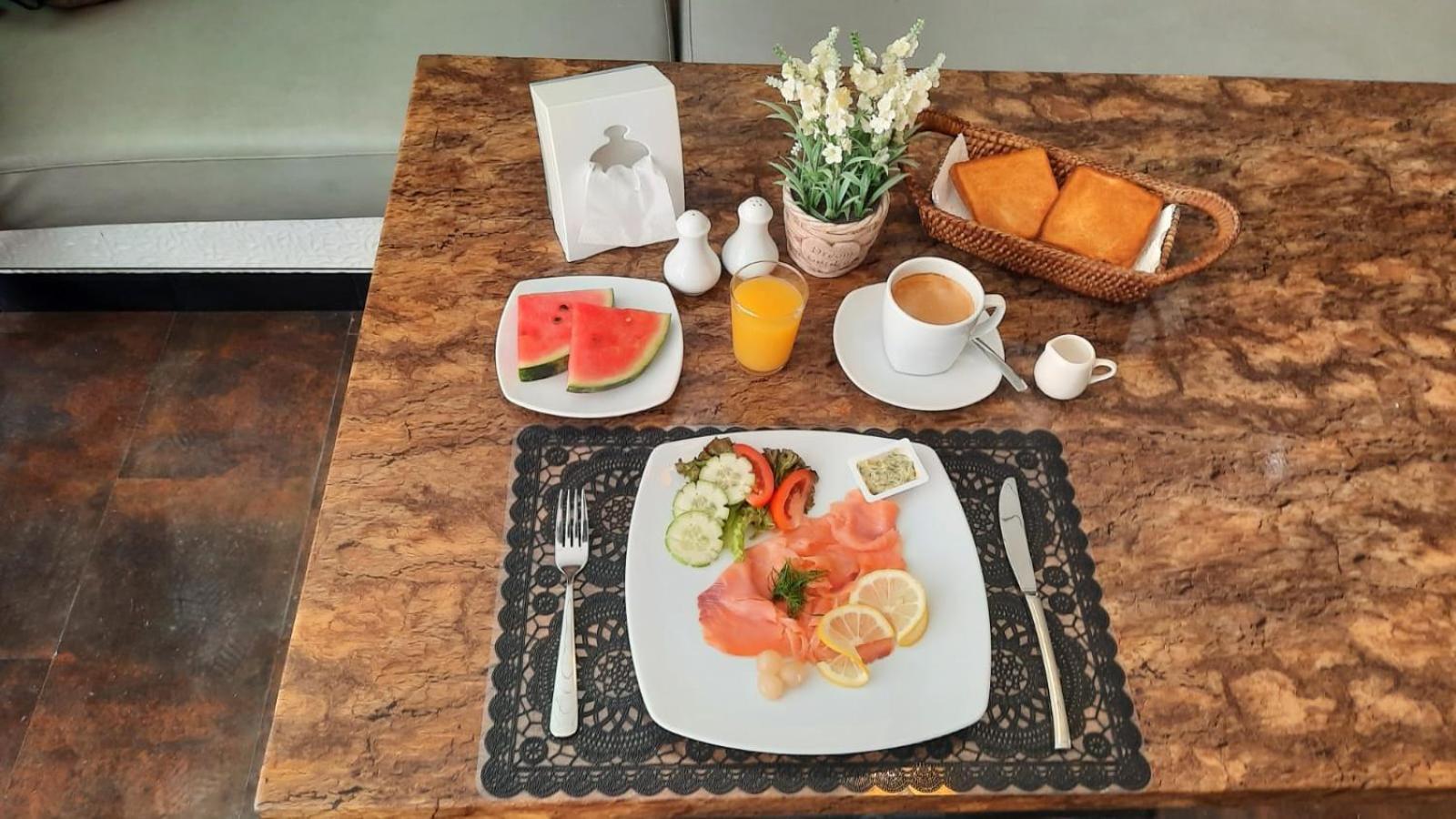 Happy Beach Jomtien Guesthouse Экстерьер фото